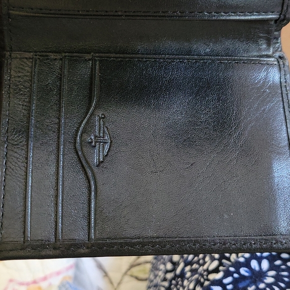 DOCKERS WALLET,  MEN'S BLACK LEATHER TRIFOLD - Picture 5 of 7
